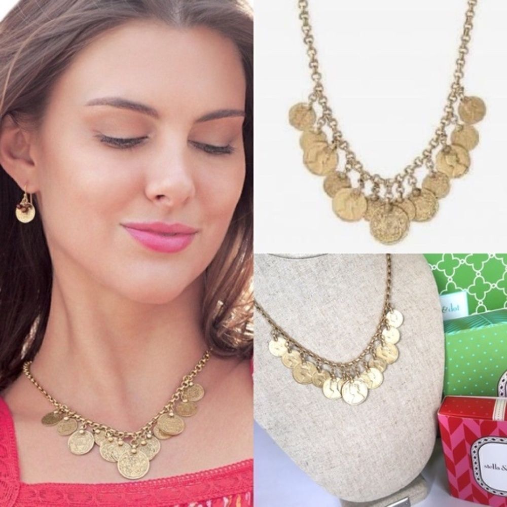 Stella & Dot Rio Gold Coin Necklace